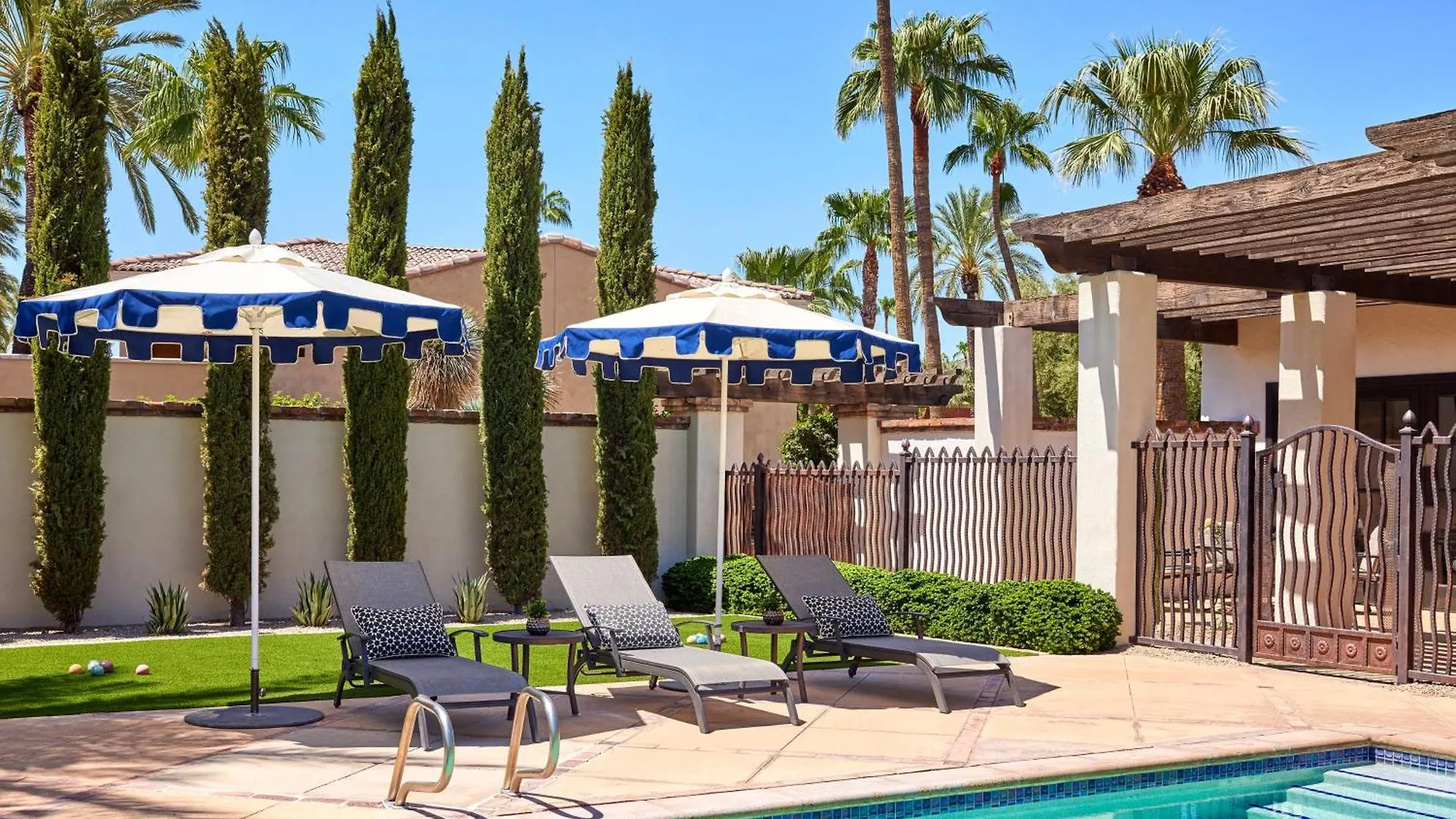 Omni Scottsdale Resort & Spa At Montelucia Paradise Valley
